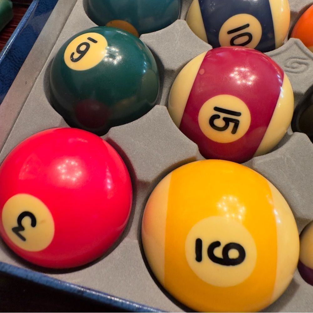 Vintage billiard balls | vintage billiard balls set - Picture 2 of 9